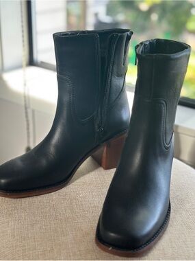 "Oslo" (or "Oslito") Black Leather Ankle Boot